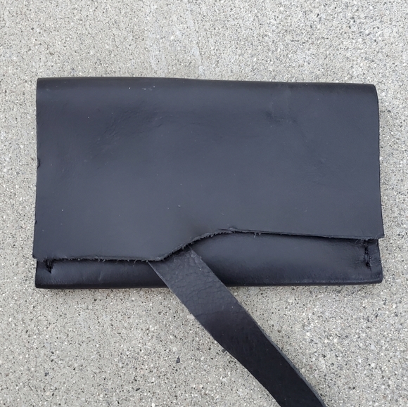 SOLD  BLACK Leather Tie Wallet Handmade/ Hand Stitched New 2 Compartments - Picture 1 of 4